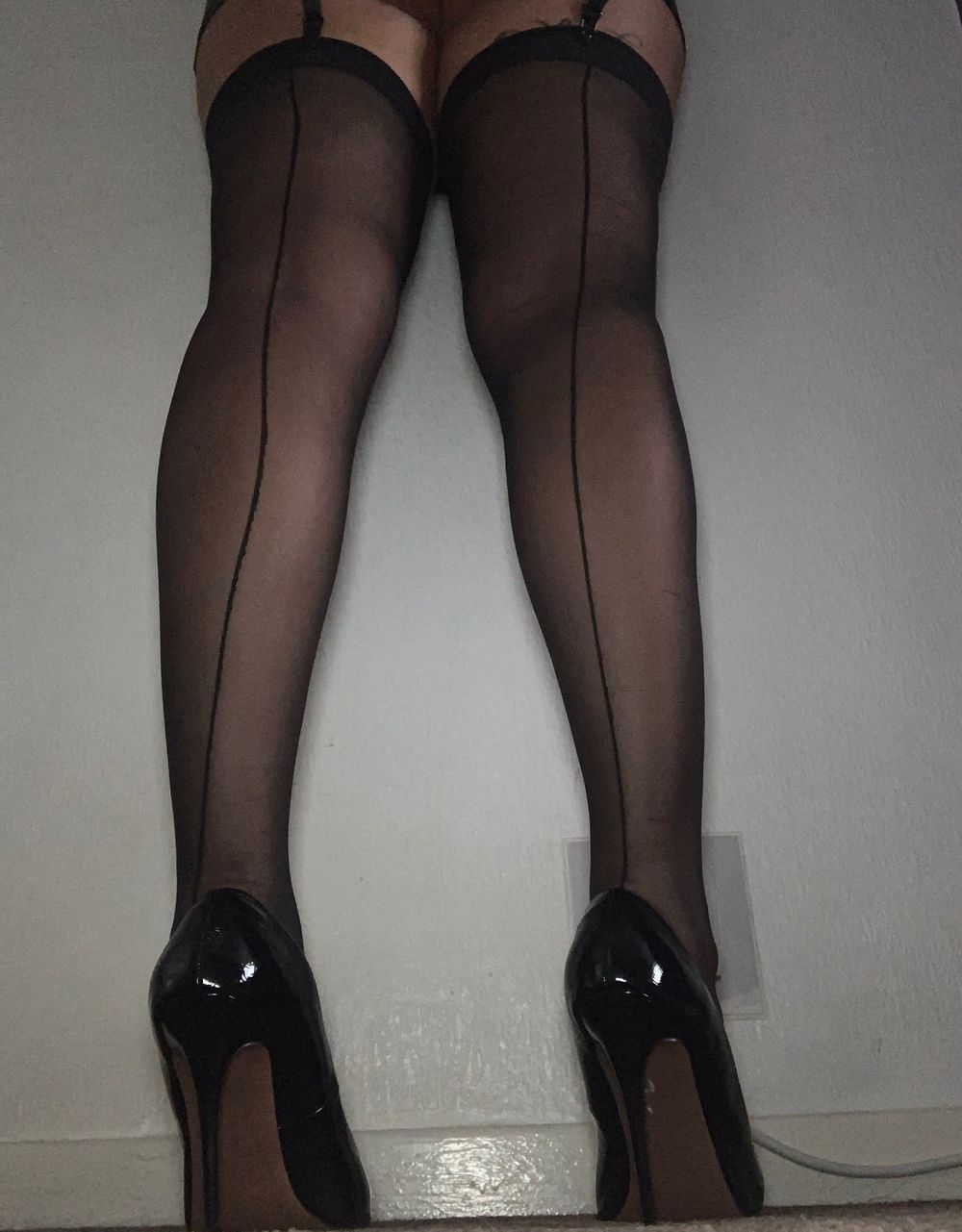 luscious-legs11 OnlyFans profile picture