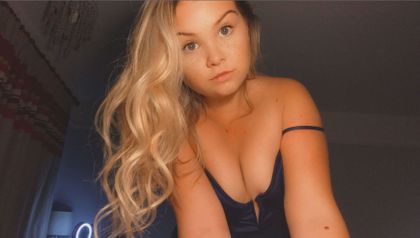 leahlopez21 OnlyFans picture