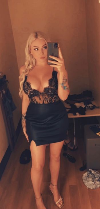 KariRenee