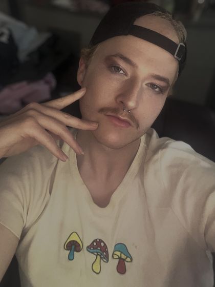 rosestache OnlyFans picture