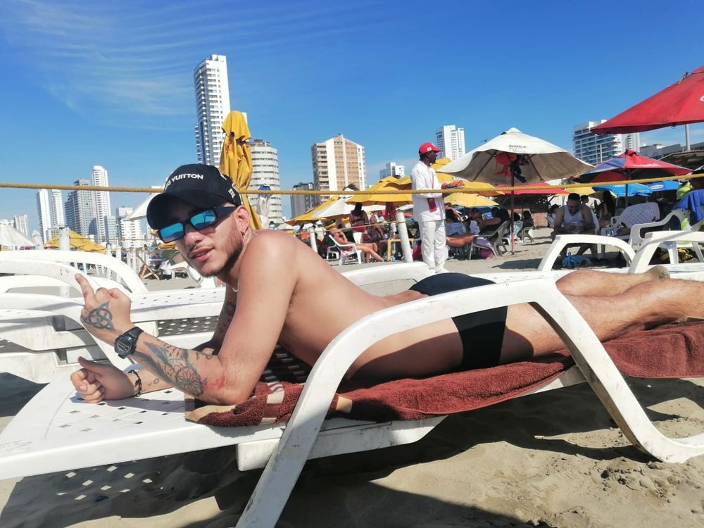adamrosx OnlyFans profile picture