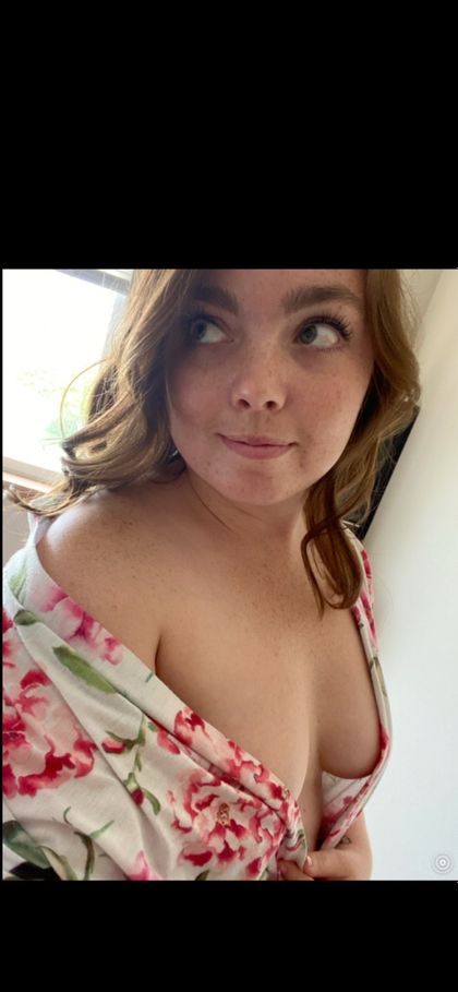 mandiseyesandthighs55 OnlyFans picture