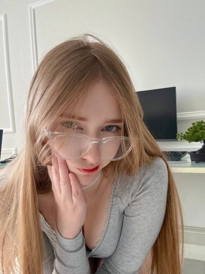 mysaaat OnlyFans picture