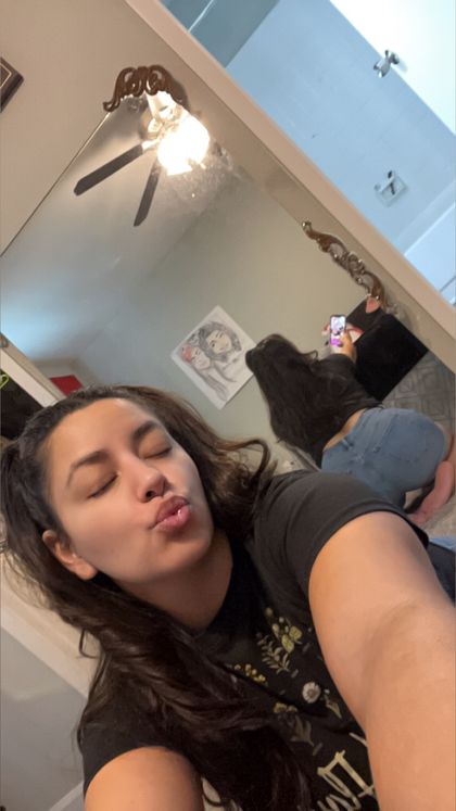 elegant_pie777 OnlyFans picture