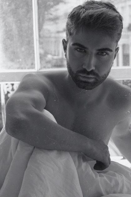dearparisian OnlyFans picture