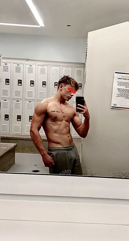 u57648173 OnlyFans picture
