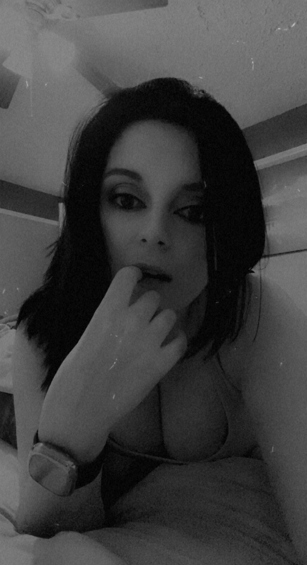theonlywhitefox529 OnlyFans profile picture