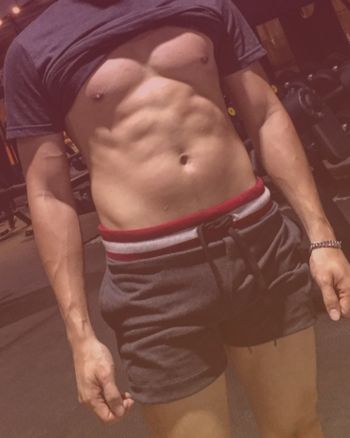 Outdoors CM.