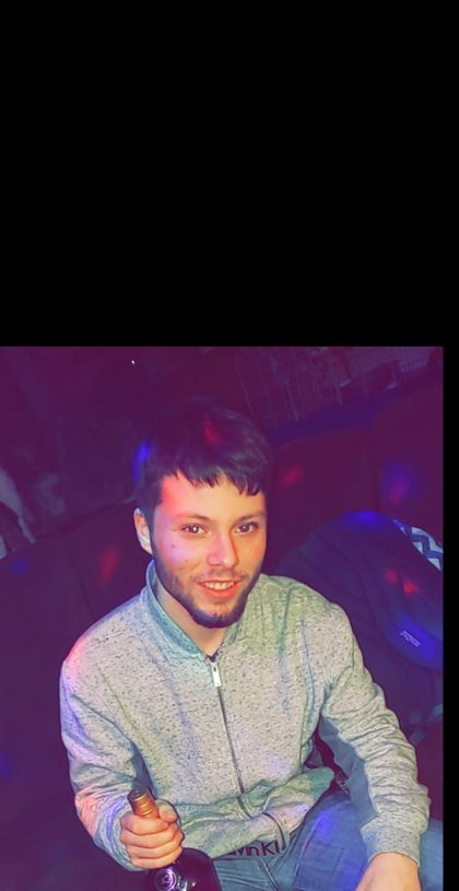 u227902908 OnlyFans picture