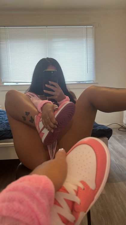 xebonyfrxnces OnlyFans picture