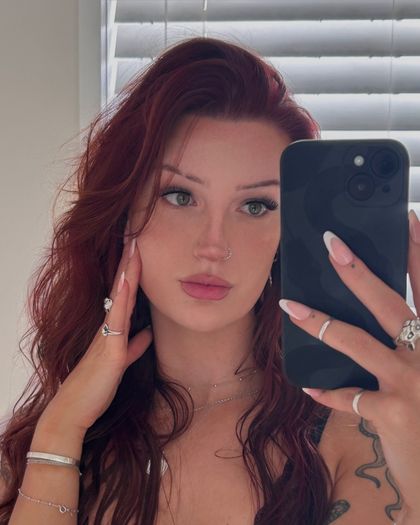 emmamarshall OnlyFans picture
