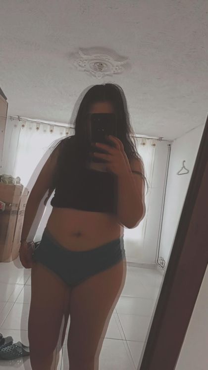carolinelopez9 OnlyFans picture