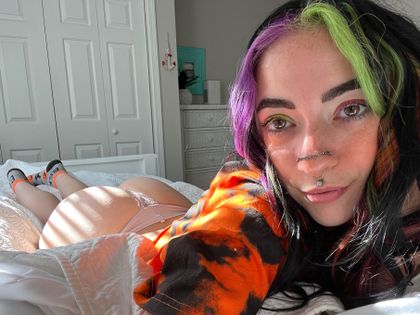 violetdee7 OnlyFans picture