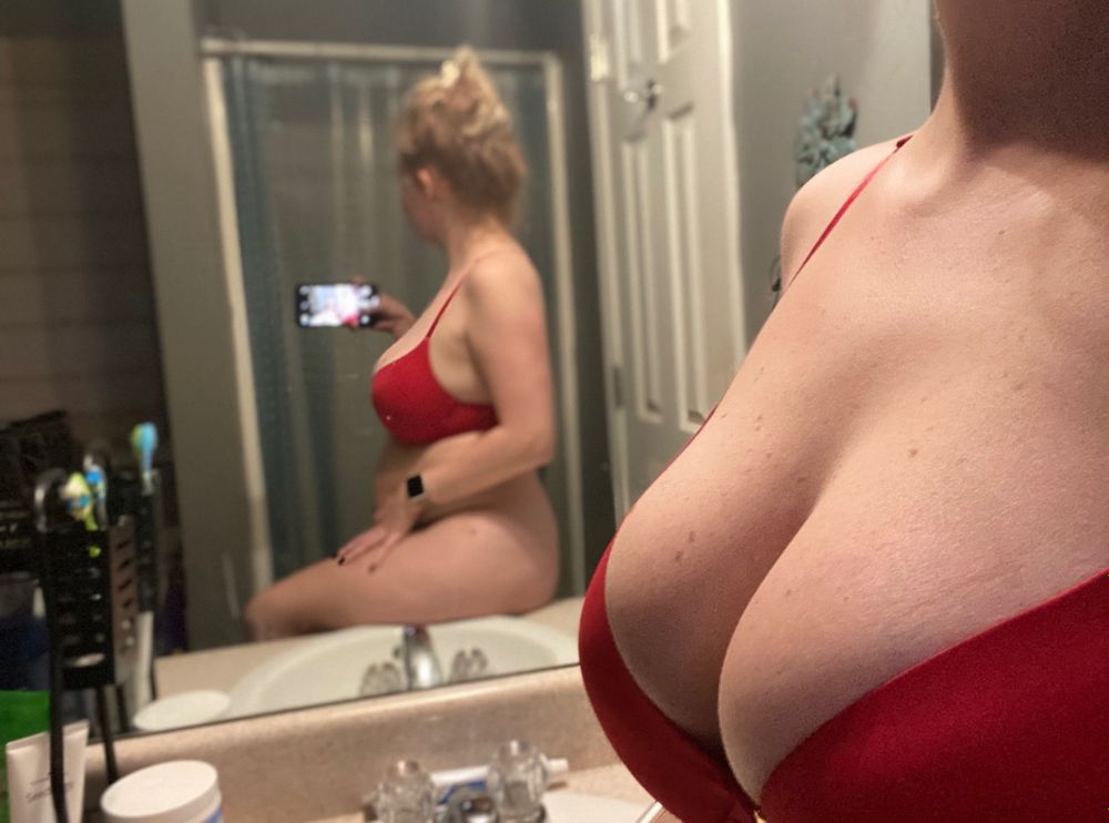 brattybabypinkk OnlyFans profile picture