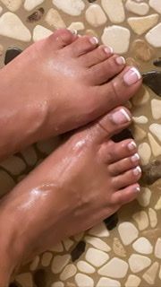lovingmytoes OnlyFans picture
