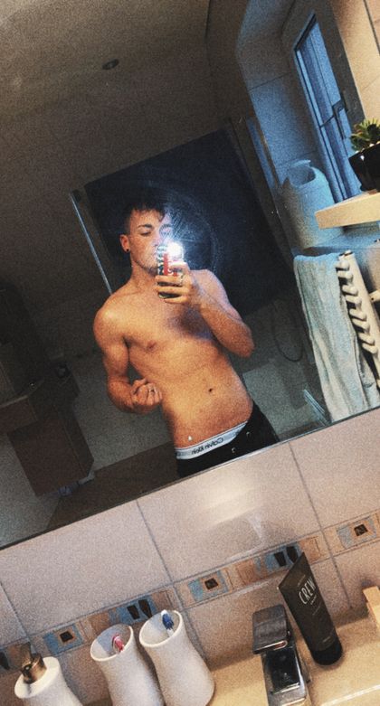 max_pv OnlyFans picture