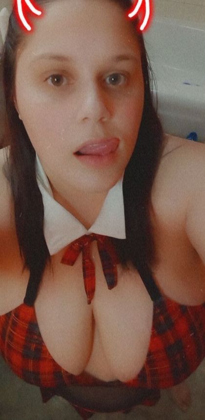 sweetcupcakes28 OnlyFans picture
