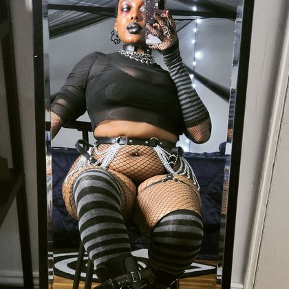 cyanidentiddies OnlyFans picture
