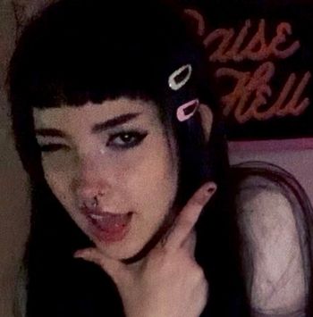 evilgirll OnlyFans - Free Trial - Photos - Socials | FansMetrics.com