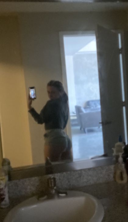 junijpeg OnlyFans picture
