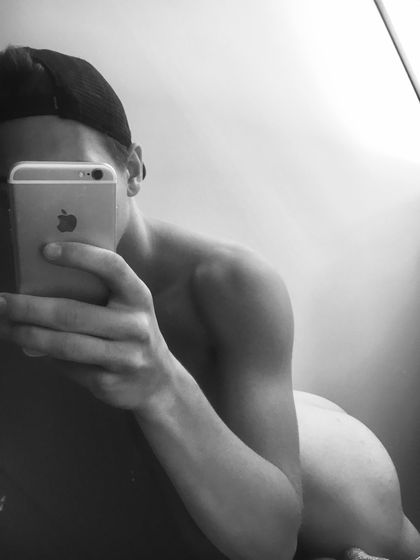 damnlife OnlyFans picture
