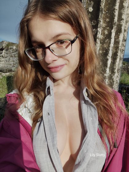 lily-s OnlyFans picture