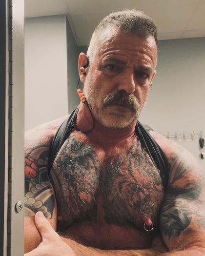 dadnxt OnlyFans picture