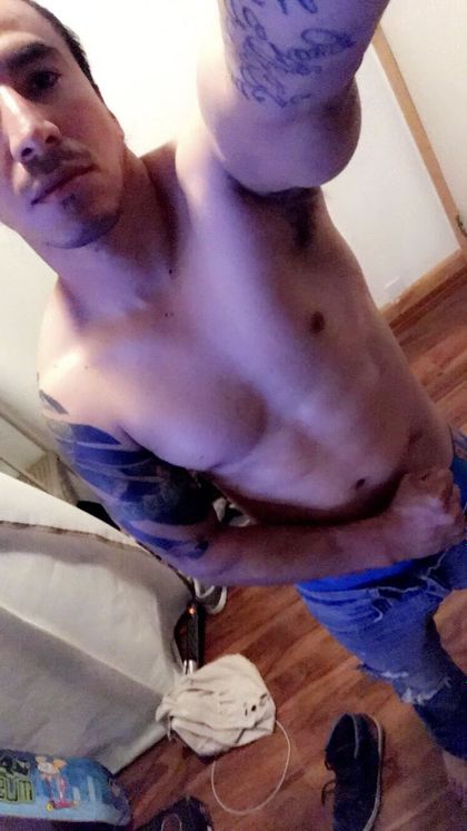 renes702 OnlyFans picture