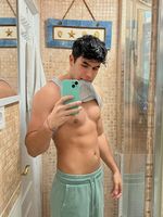 iamalfonzo1 OnlyFans - Free Trial - Photos - Socials | FansMetrics.com