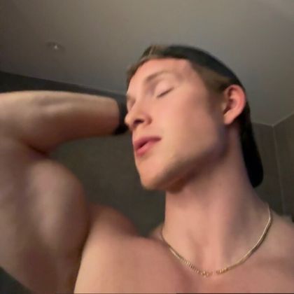 victoreidefitness OnlyFans picture