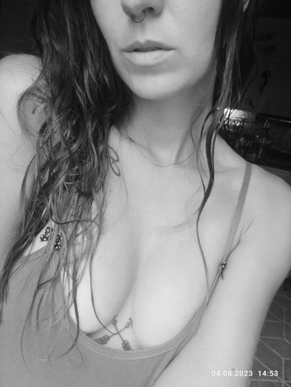 foxyandwolf6642 OnlyFans picture