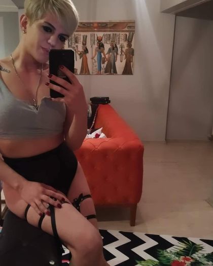 esin-derin OnlyFans picture