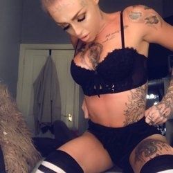 kiarna-brooks OnlyFans picture