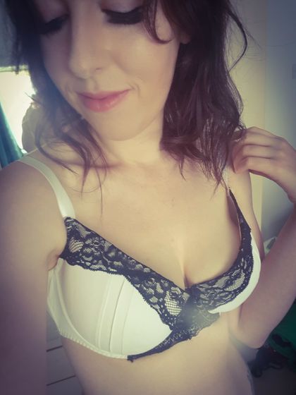 just_call_me_anna OnlyFans picture