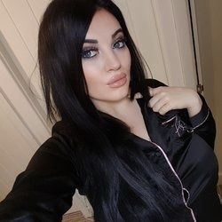 queenjenna OnlyFans picture