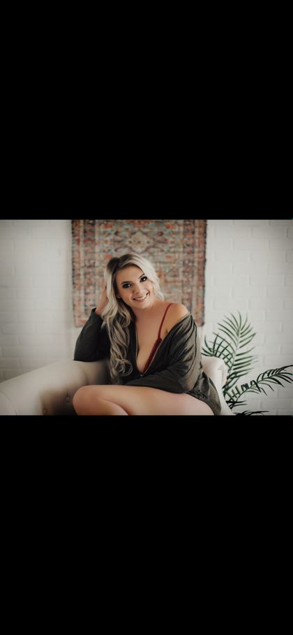 goddess-adrianne OnlyFans picture