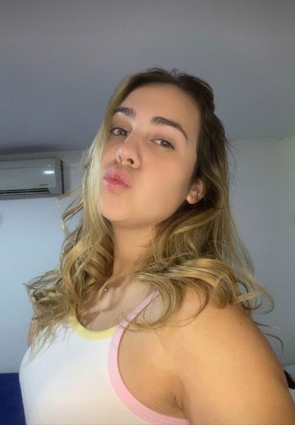 chloeamago OnlyFans picture