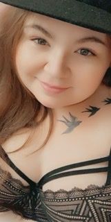 queenvickiej OnlyFans picture