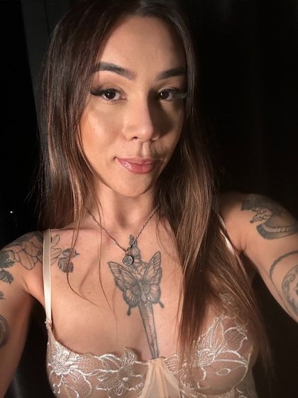 bruninhatgirl OnlyFans picture