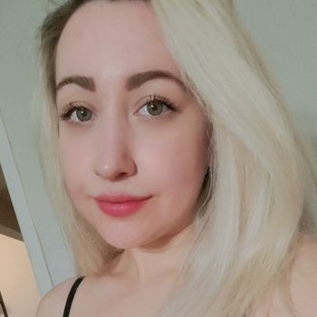 lalunalewd OnlyFans - Free Trial - Photos - Socials | FansMetrics.com