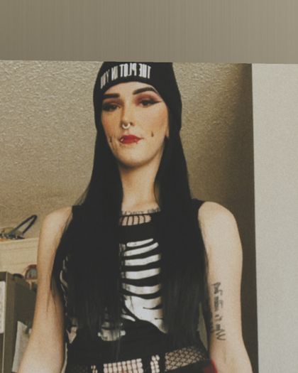 gothicmomma OnlyFans picture