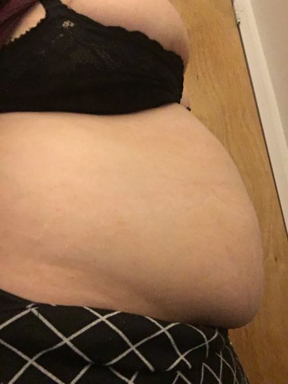 reallyroundroyalty OnlyFans picture
