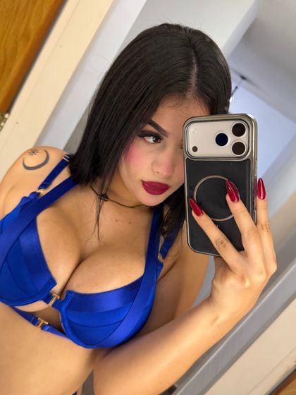 desirediaz OnlyFans picture