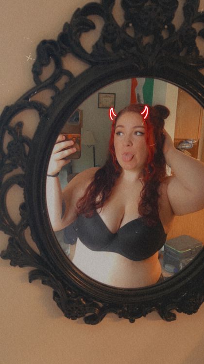 justyouraverageprincess OnlyFans picture
