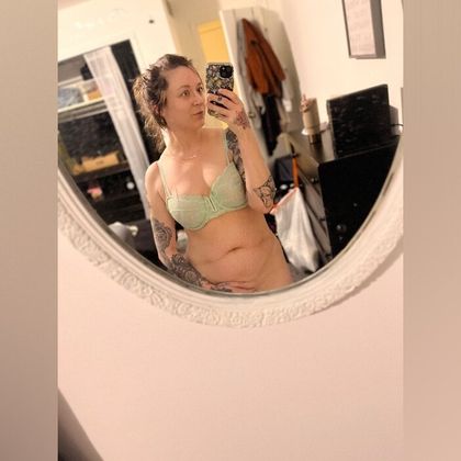 lilhippielilhood OnlyFans picture