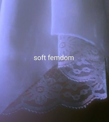 softfemdom OnlyFans picture