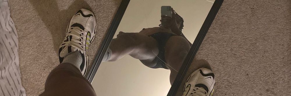 leftcurvedverse OnlyFans profile picture