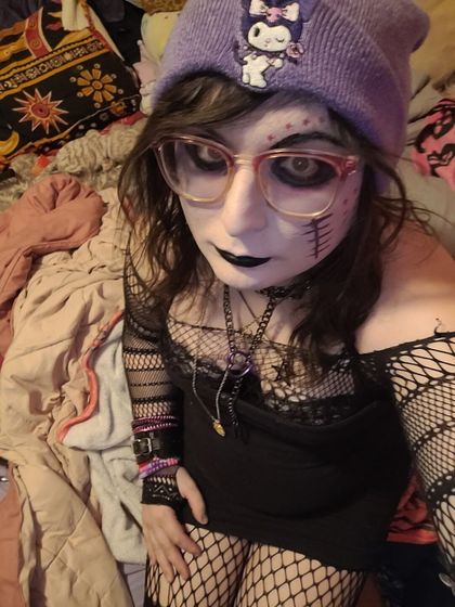 smellthelotus OnlyFans picture