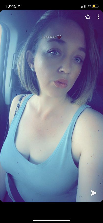 cezzalovinglife OnlyFans picture