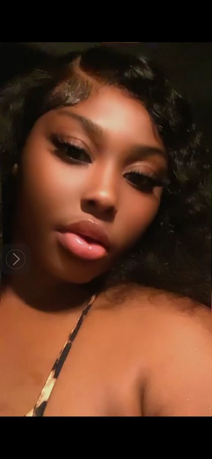 emon3y OnlyFans picture